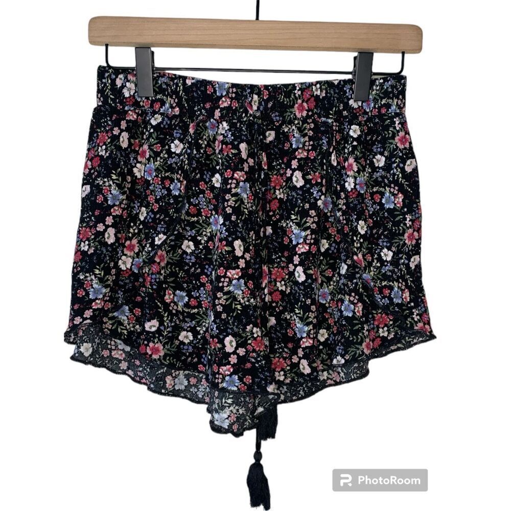 American Eagle Women’s Shorts S